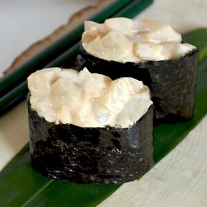 Гункан Спайси-гребешок