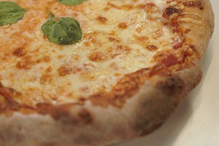 Пицца 4 сыра