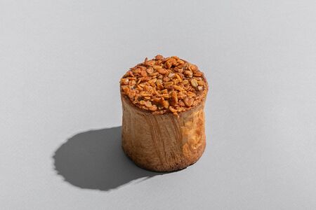 Слойка с яблоком и медовой гранолой из пекарни Футура