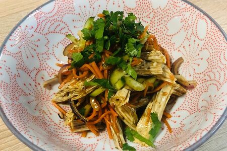 Спаржа с морковью по-корейски