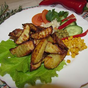 Картофельные дольки печеные по-хуторски