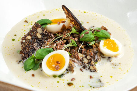 Сметанный суп с лесными грибами