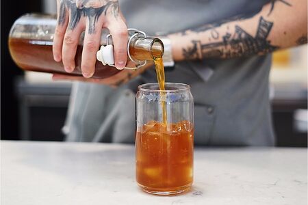 Холодный черный кофе