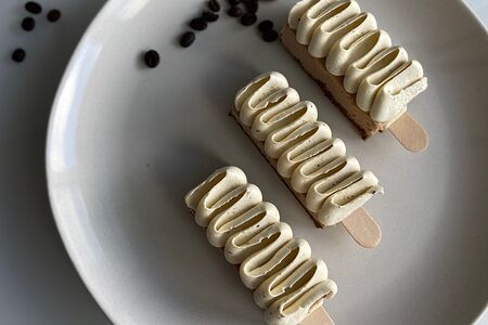 Чизкейк Кофе, лайм и белые грибы