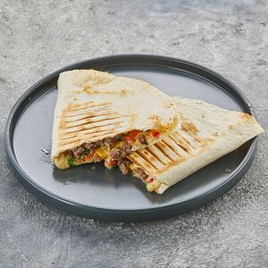 Кесадилья с ветчиной и сыром