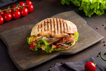 Шаурма в лепешке L