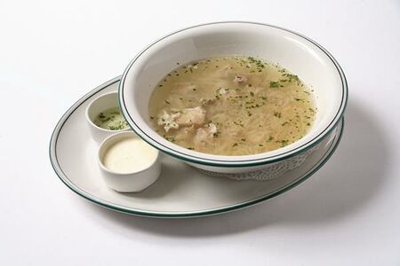 Щи из кислой капусты с телячьей грудинкой