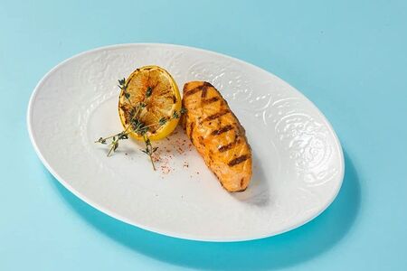 Стейк из лосося