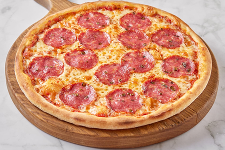 Пицца Салями