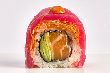 Урамаки-ролл Ginza с Камчатским крабом