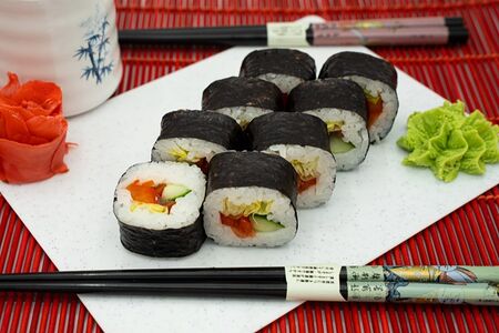 Ролл фирменный Овощной