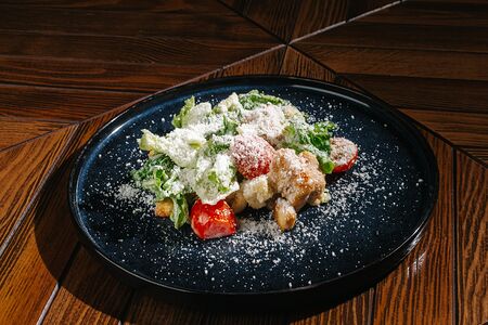 Цезарь с куриным филе