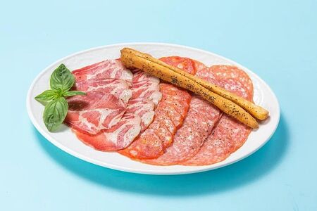 Итальянское мясное ассорти