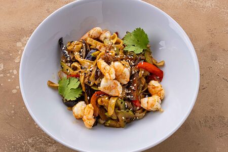 Лапша удон с креветками