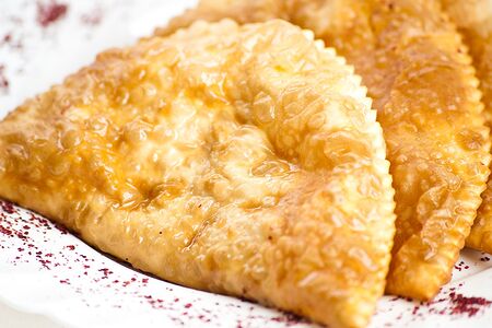 Чебуреки с телятиной