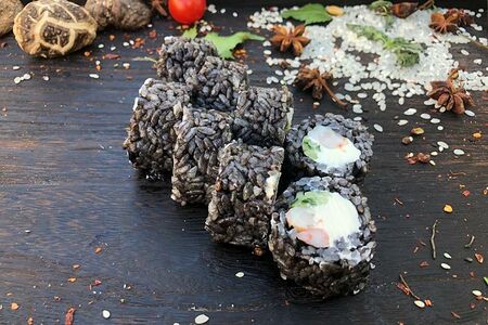 Ролл Креветка Блэк