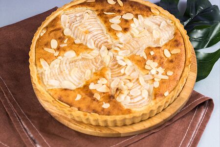 Пирог Галисийский миндальный