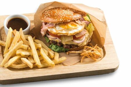 Фёст-бургер с курицей и свининой