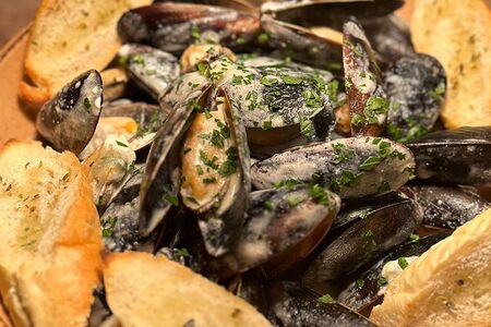 Мидии в сливочном соусе