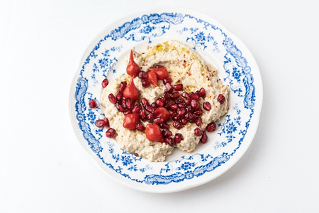 Мелидзаносалата, мутабаль