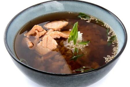 Суп с лососем