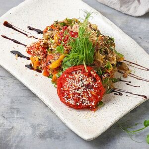 Խորոված բանջարեղենով աղցան