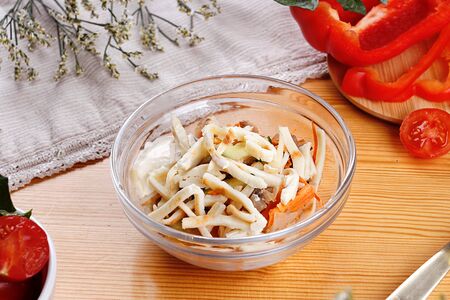 Салат с блинчиками