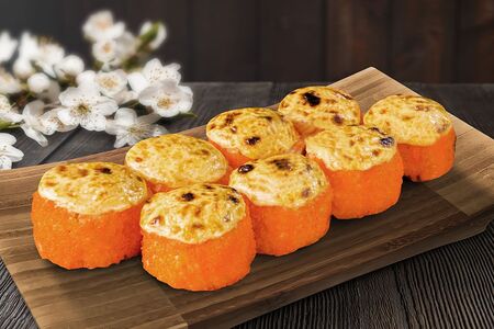 Запеченный ролл Окинава