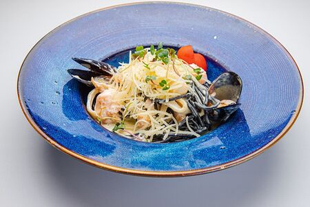 Спагетти с морепродуктами