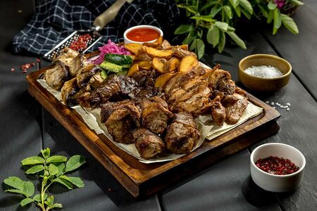 Ассорти из шашлыков