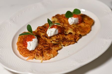 Драники из батата с лабне и красной икрой