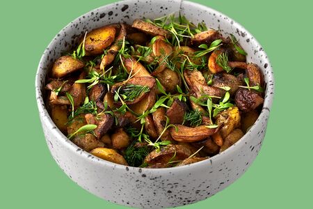 Жареный картофель с грибами