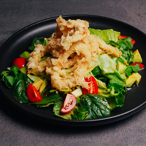 Салат по-сингапурски с кальмаром