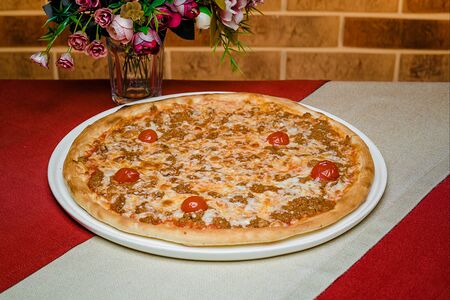 Пицца Болоньезе