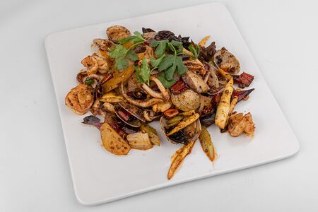Морепродукты по-сычуаньски