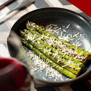 Գրիլ ծնեբեկ պարմեզանով