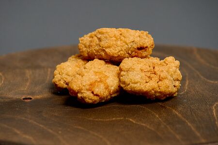 Крылья в панировке