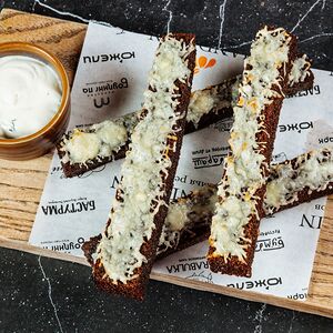 Гренки чесночные