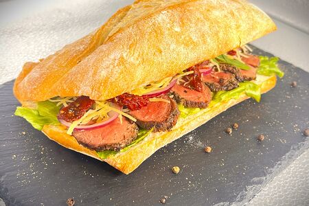 Чиабатта с ростбифом