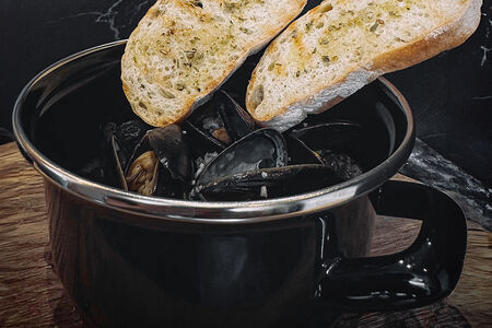 Мидия в соусе