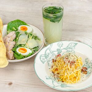 Сытное комбо Паста, салат и лимонад 