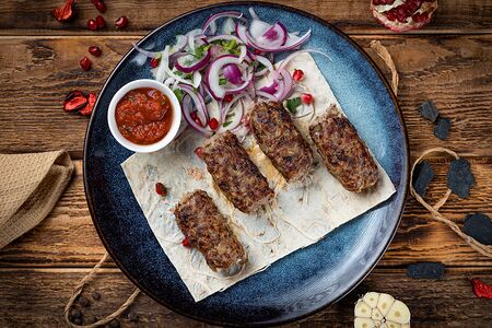 Люля-кебаб из свинины с говядиной