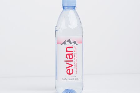Вода без газа Evian
