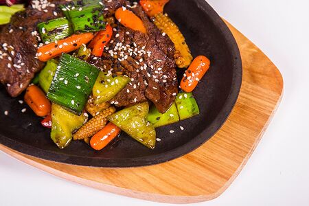 Тепан с говяжьей вырезкой