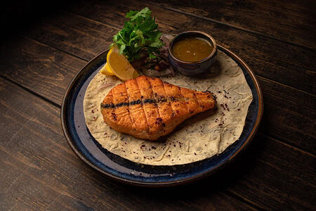 Стейк из форели