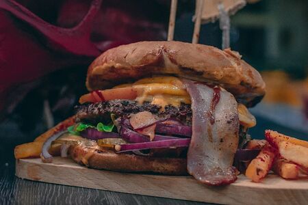 Бургер Большой и вкусный