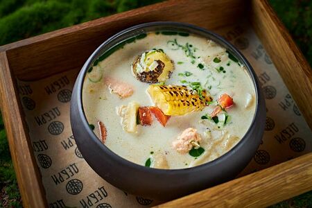 Сливочный суп с сёмгой и треской