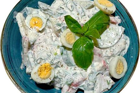 Салат из садовых овощей