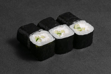 Мини-ролл сливочный с огурцом