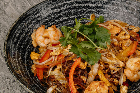 Стеклянная лапша с креветками